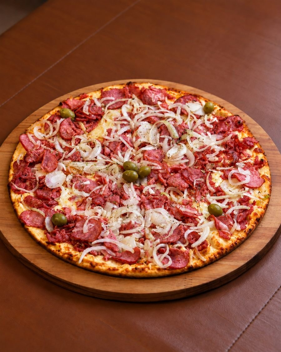 Pizza Calabresa Cebola