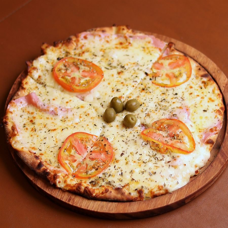 Pizza de Presunto